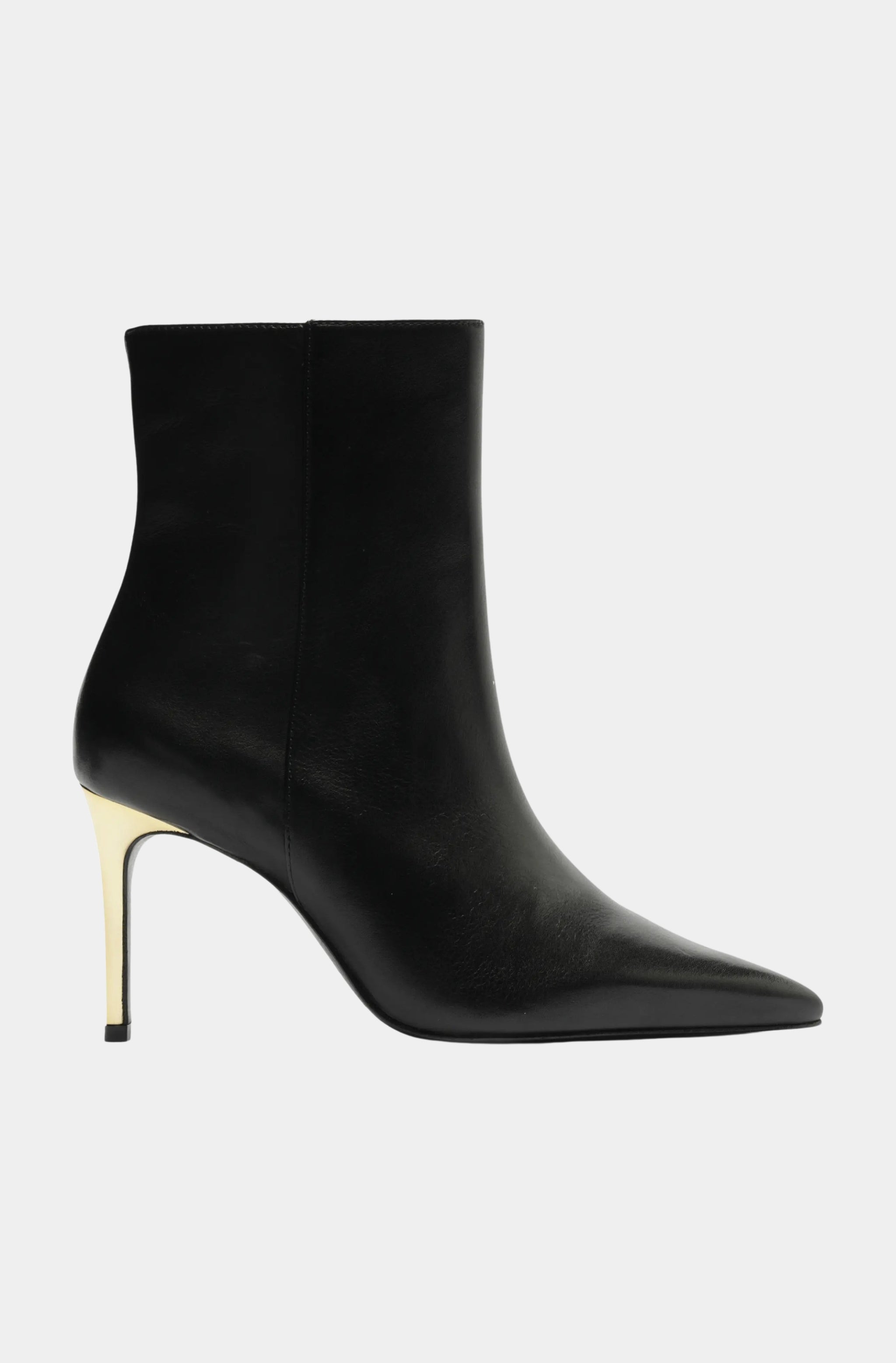 Mikki Weekend Bootie