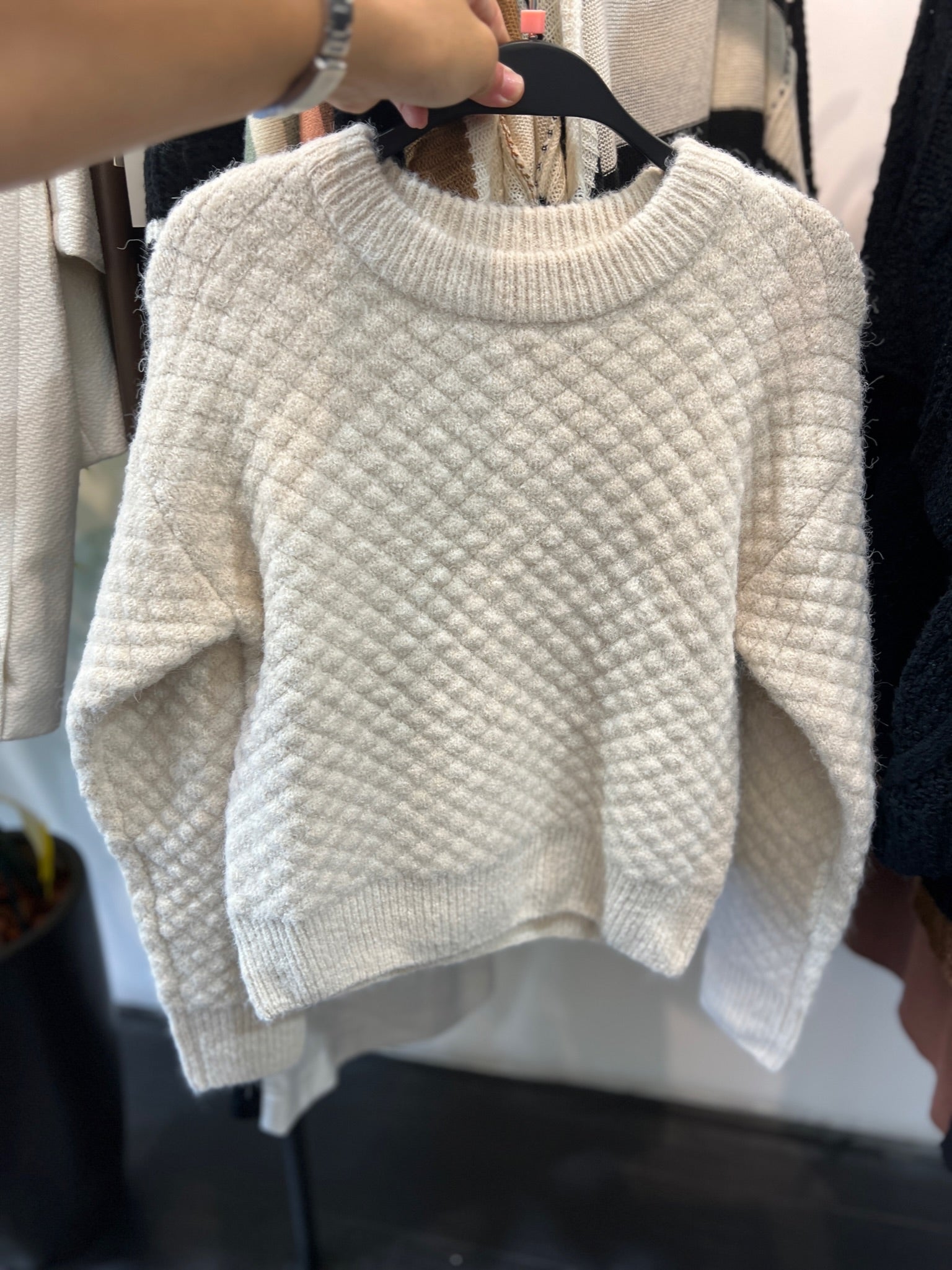 Textured Pompom sweater